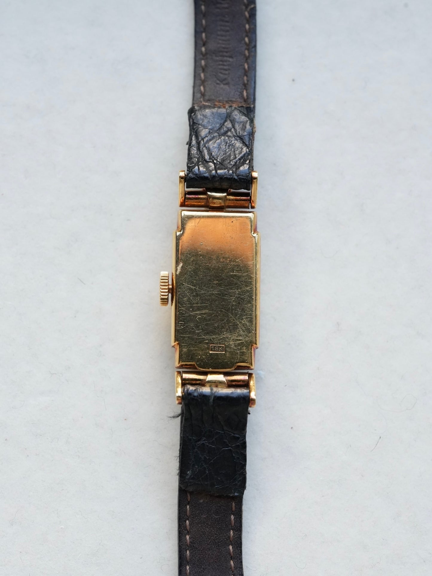 Patek Philippe Rectangular Watch – 18K Gold Ref. 1189 | 1950s