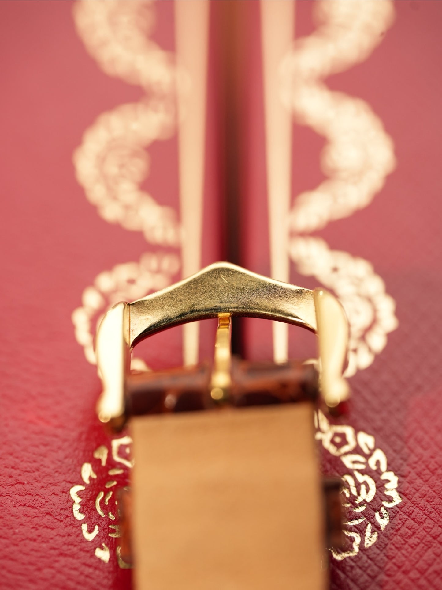 Cartier / Tank SM QZ 366001 Burgundy dial