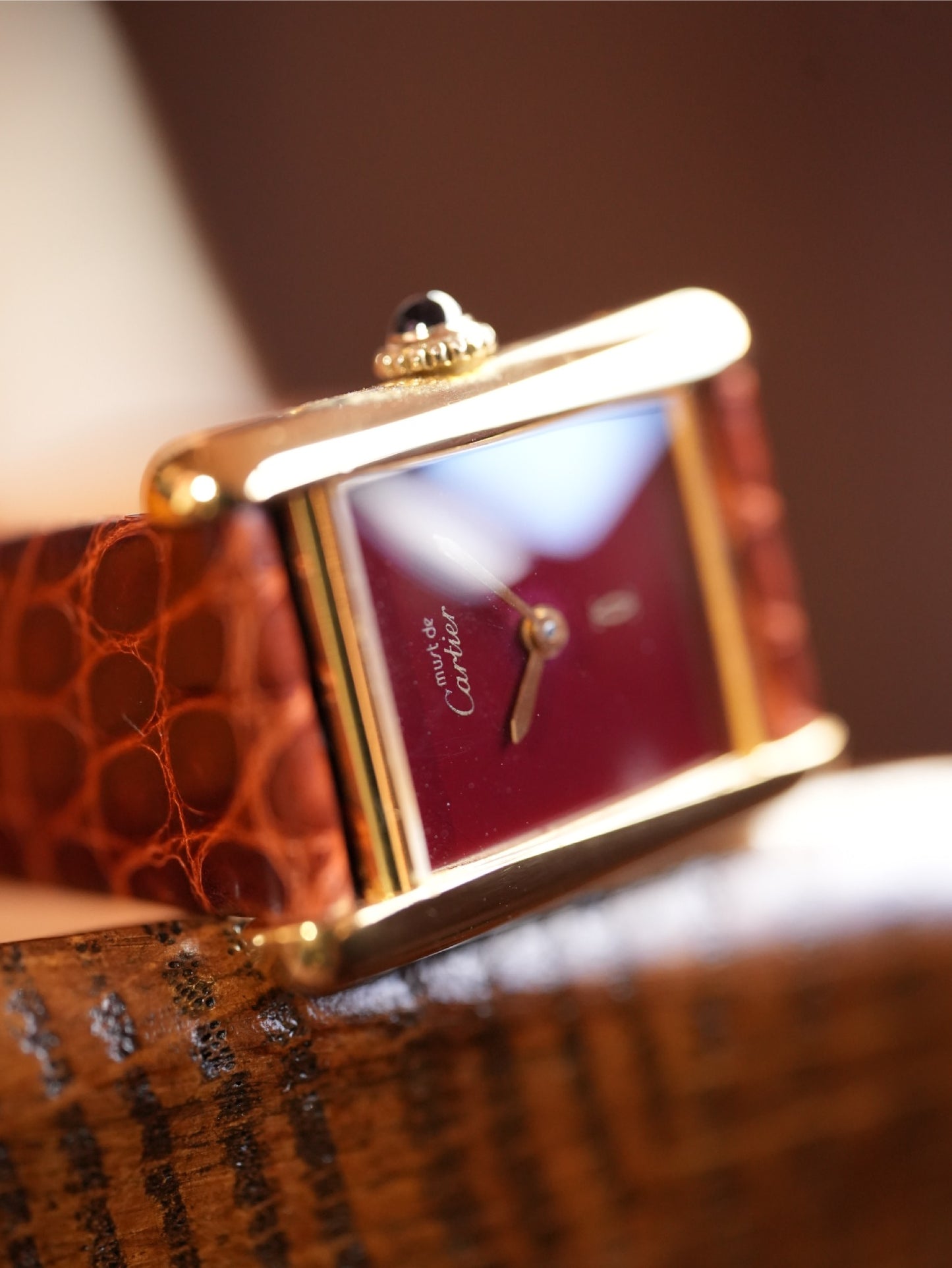 Cartier / Tank SM QZ 366001 Burgundy dial