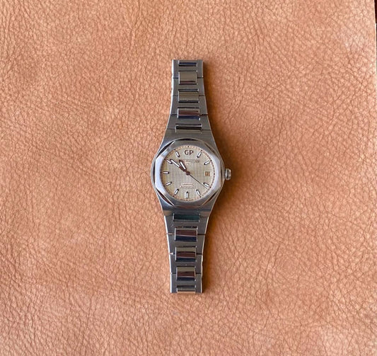 GIRARD PERREGAUX Laureato 8010/ SS 38mm/ 17pcs limited model