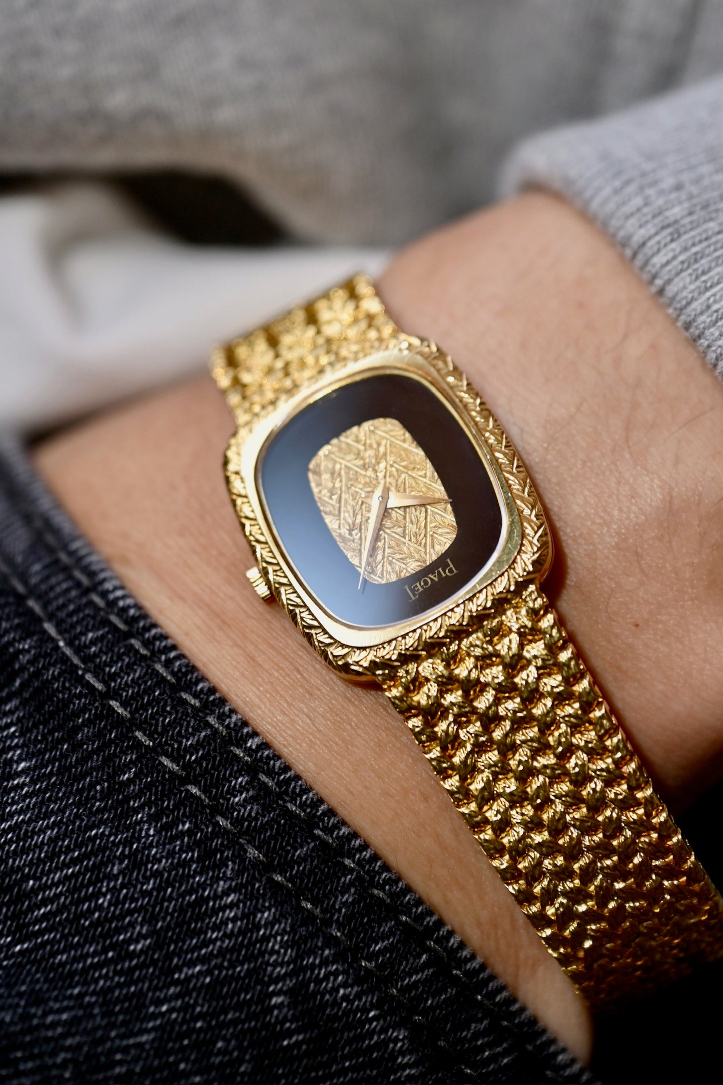 Piaget / 18k / Onyx dial