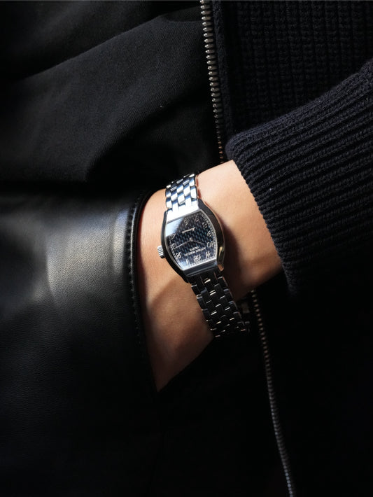 Antoine Preziuso Guilloché Tonneau case 34mm 