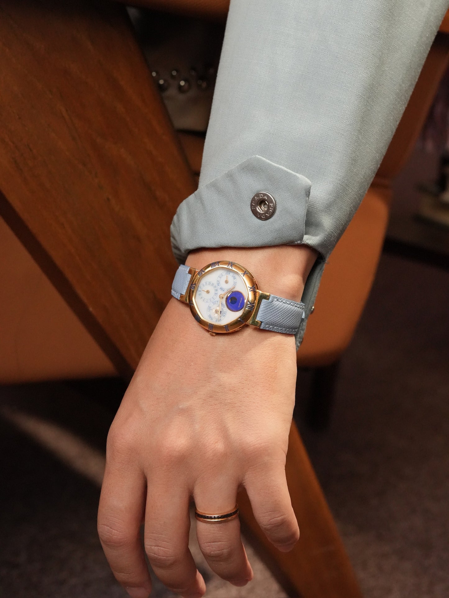 Gerald Genta Gefica / White Onyx / Perpetual calender