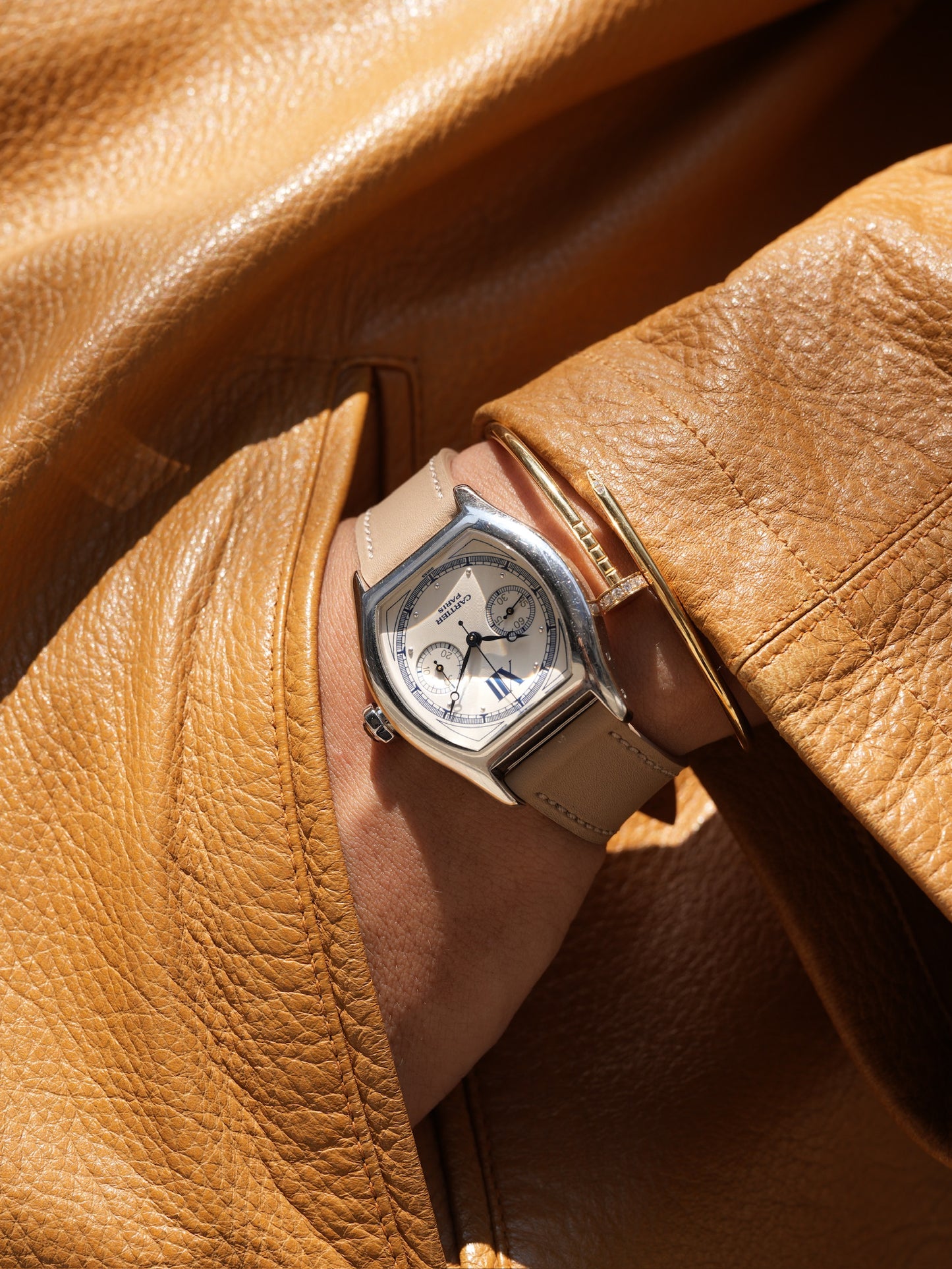 Cartier Tortue Monopoussoir With box