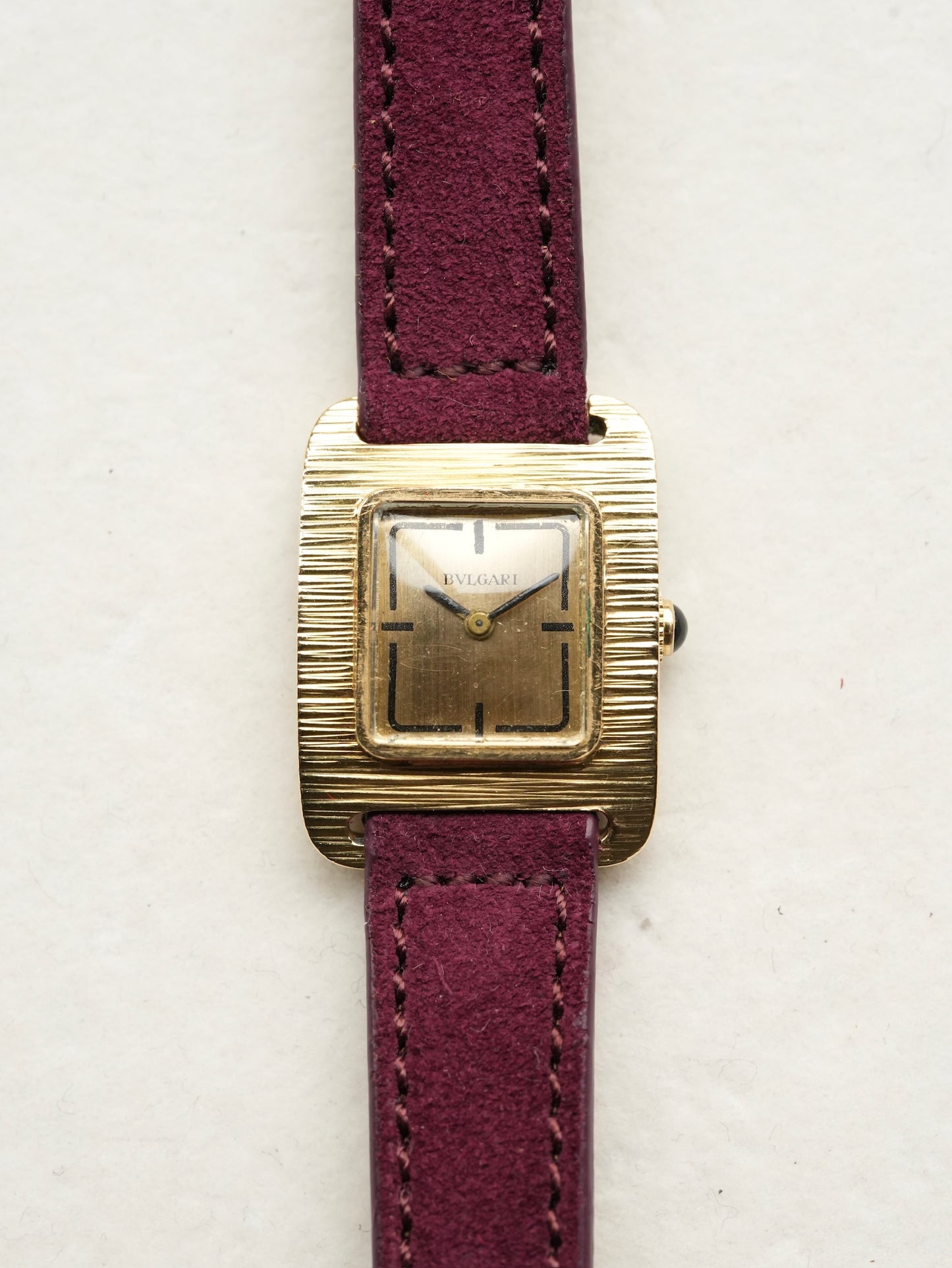 Bvlgari Vintage Bark-Finished 18K Yellow Gold Watch