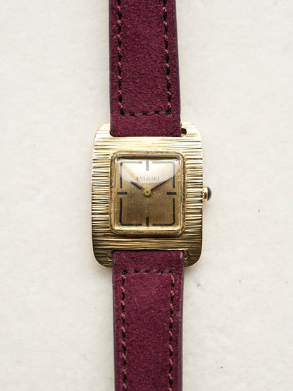 Bvlgari Vintage Bark-Finished 18K Yellow Gold Watch