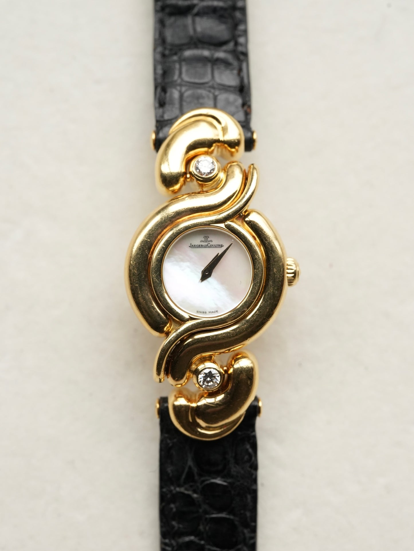 Jaguar LeCurt Séductrice MOP dial