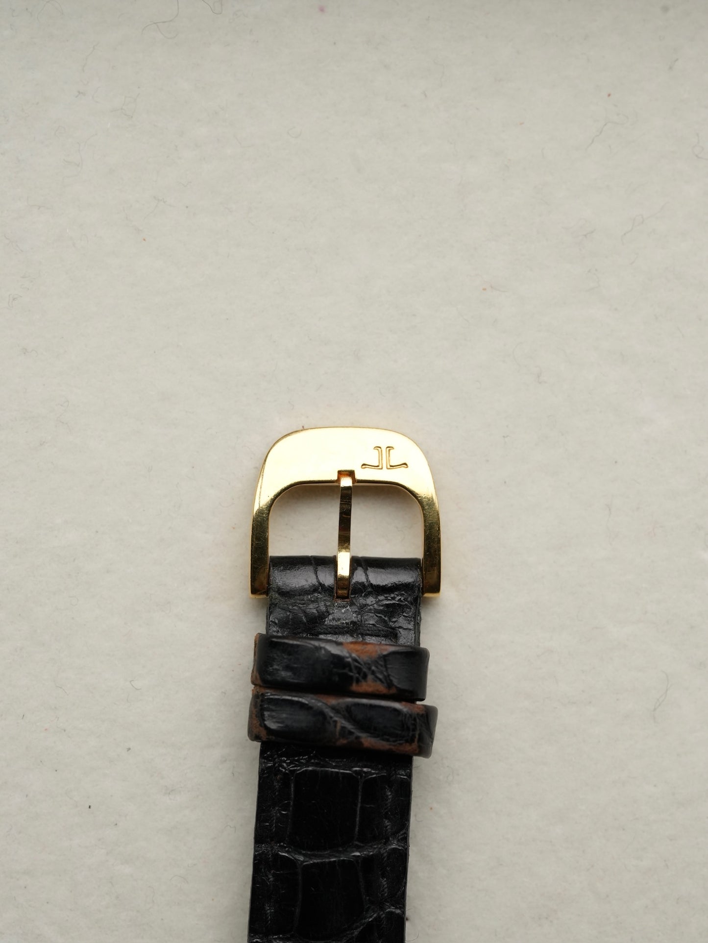 Jaguar LeCurt Séductrice MOP dial