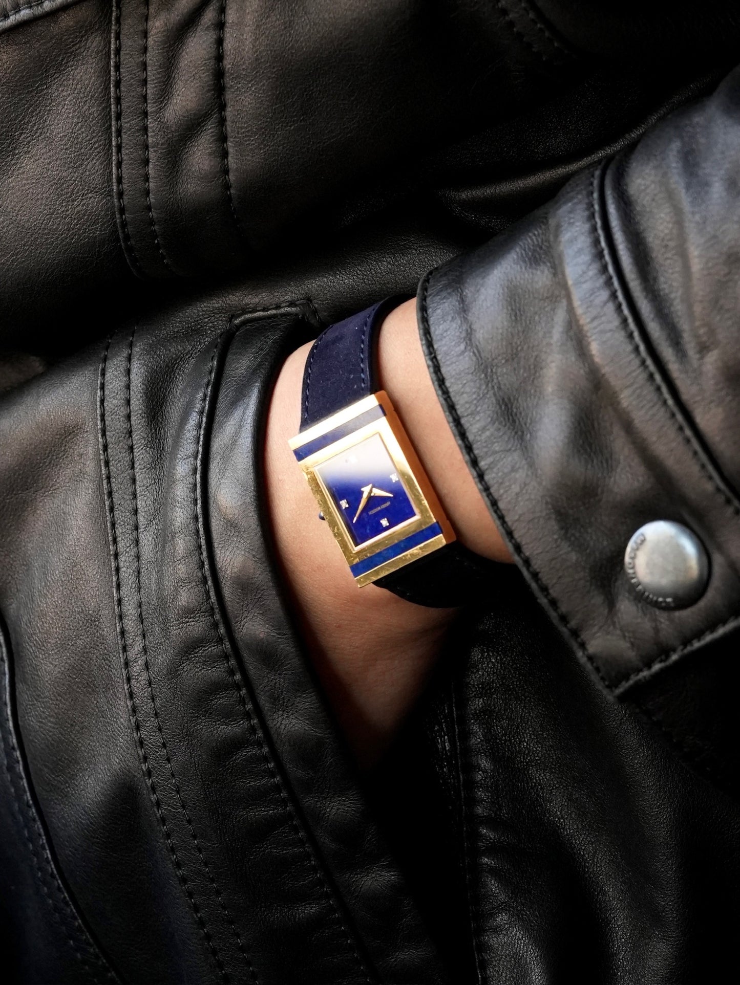 Harry Winston Lapis dial with 4P Diamond index 18K case