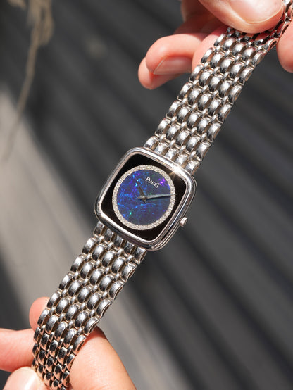 Piaget / Opal dial