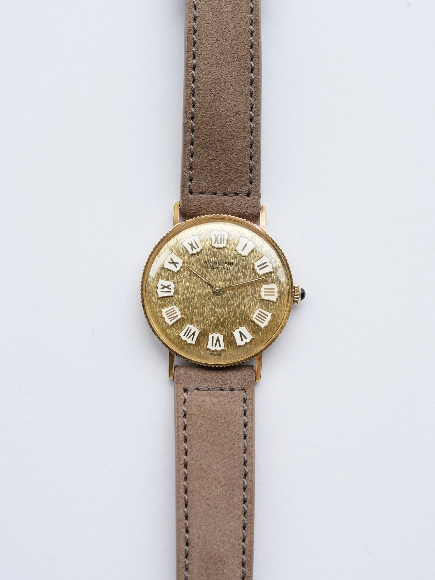 Blancpain 18K YG “Textured Dial” — The Heartbeat of the Pre-Villeret Era