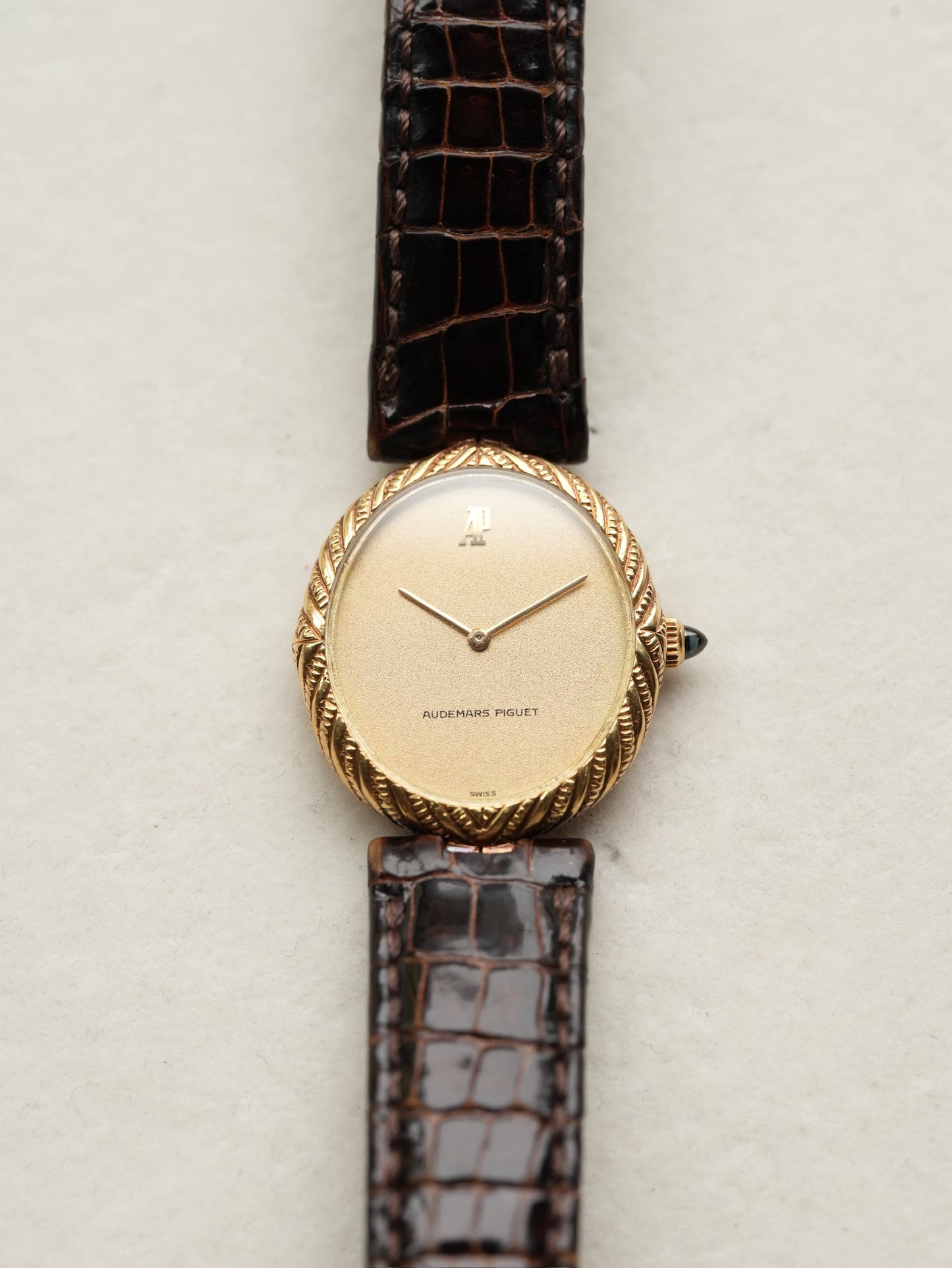 Audemars Piguet Ellipse / 70's / 18K / full set
