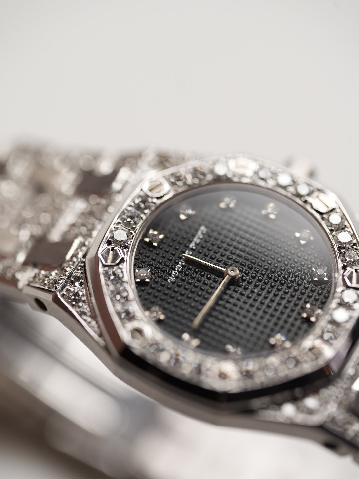 Audemars Piguet  Royal Oak Lady / Factory diamonds Special