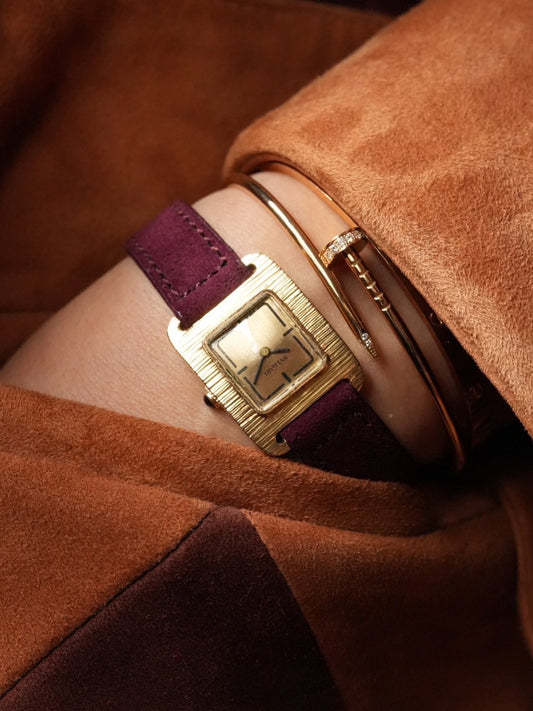 Bvlgari Vintage Bark-Finished 18K Yellow Gold Watch